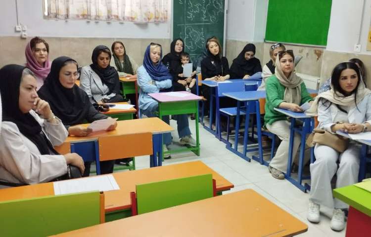 جلسه معارفه و توجیه پایگاه تابستانی 5