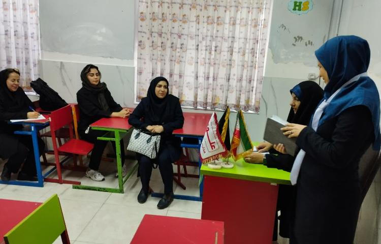 جلسه معارفه و توجیه پایگاه تابستان 8