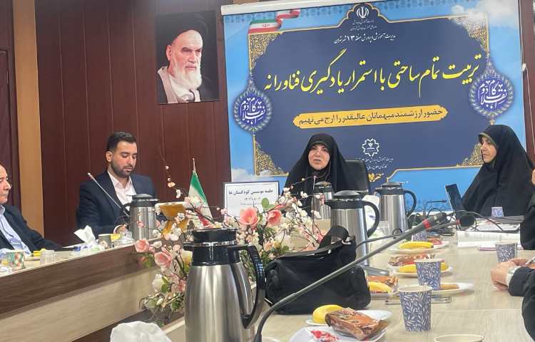 جلسه موسسین و‌مدیران کودکستان های منطقه13 3