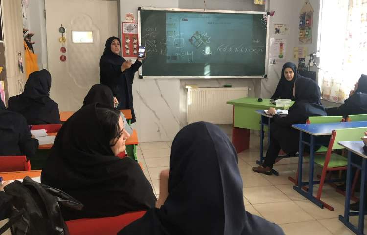 جلسه هماهنگی هفته علوم 3