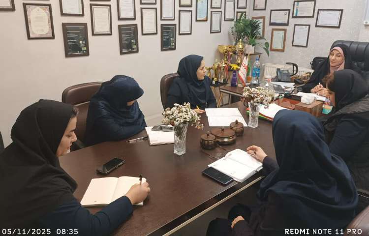 جلسه هم اندیشی هفته ملی علوم