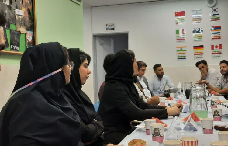 جلسه کیفیت بخشی دبیران و کادر اجرایی 6