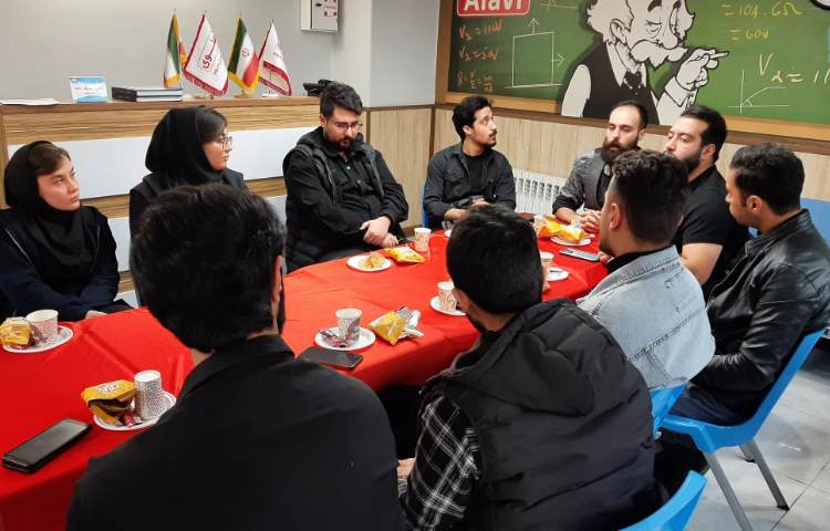 جلسه کیفیت بخشی دبیران و کادر اجرایی 6