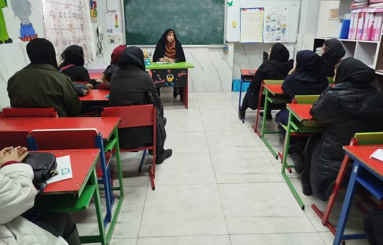 جلسه گزارش روند عملکرد پاییز 4