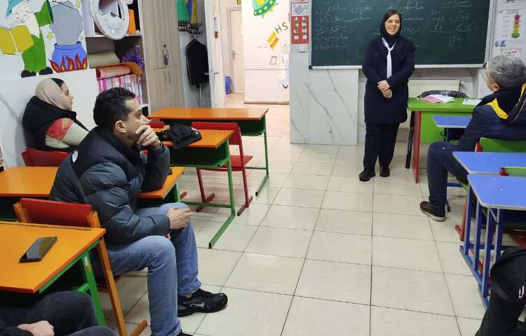 جلسه گزارش روند عملکرد پاییز