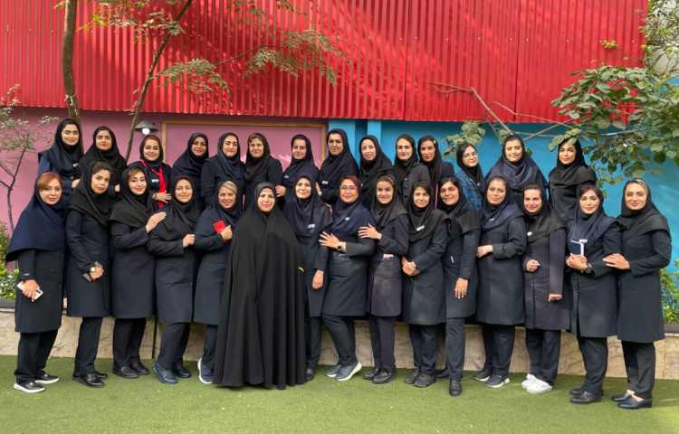 جلسه ی شورای مدرسه و دانش افزایی پرسنل (مهر ماه)