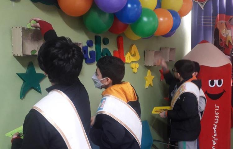 جمع آوری امتیازهای طرح چهارخانه هفته اول بهمن ماه دبستان علوی 11