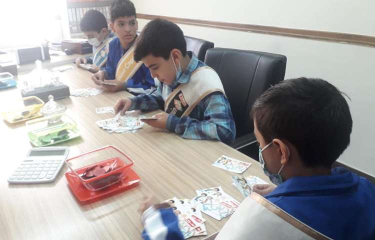 جمع آوری امتیازهای طرح چهارخونه دبستان علوی 6