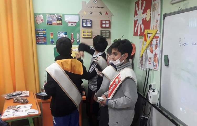 جمع آوری امتیازهای طرح چهارخونه هفته سوم دبستان علوی