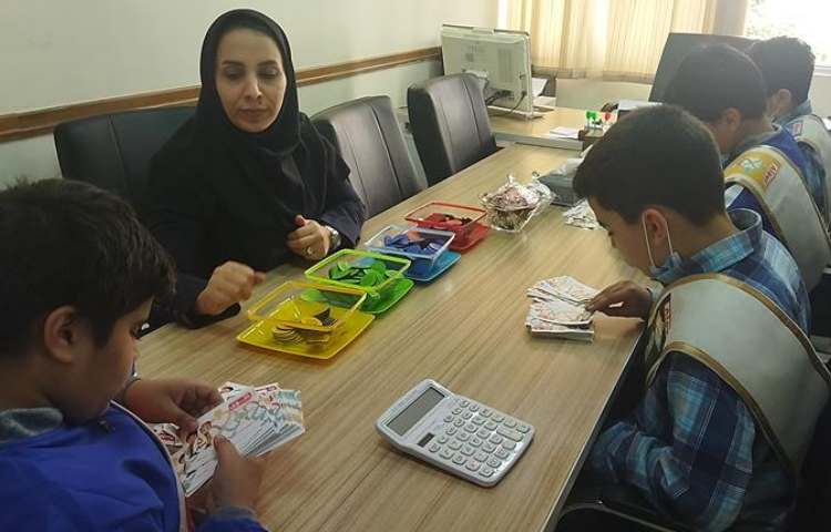 جمع آوری هفتگی امتیاز طرح چهارخانه 8