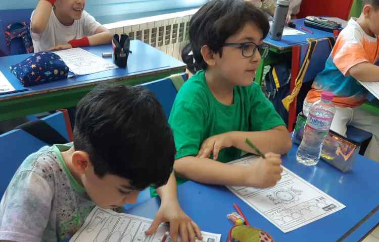 جمع و تفریق همراه با بازی ماز و چوب خط 5