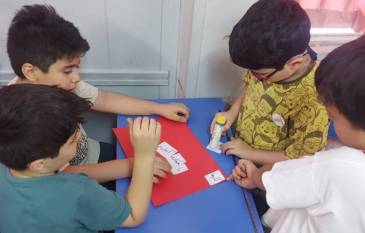 جمله سازی با مرتب کردن جمله های در هم ریخته 5