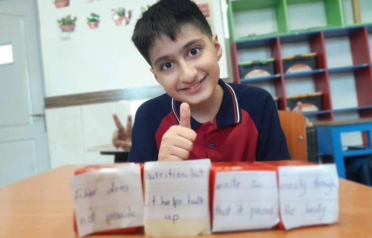 جمله‌سازی با مفاهیم Science 1