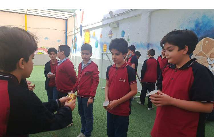 جمله سازی با گرامر past continuous 3