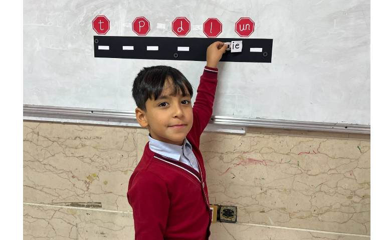 جمله سازی phonics activity 3