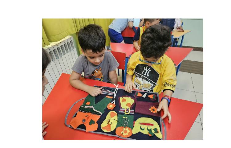 جوراب و لباس 2