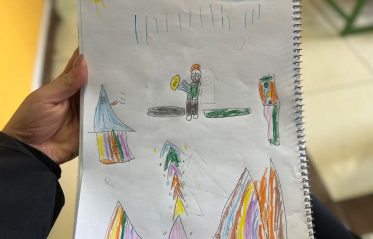 حاجی فیروز درخیابان 1