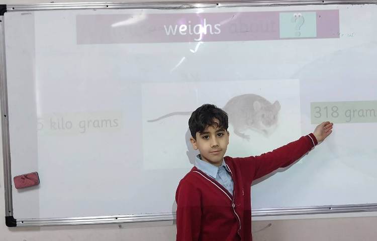 حدس وزن اشیا برحسب gram/kilogram 1