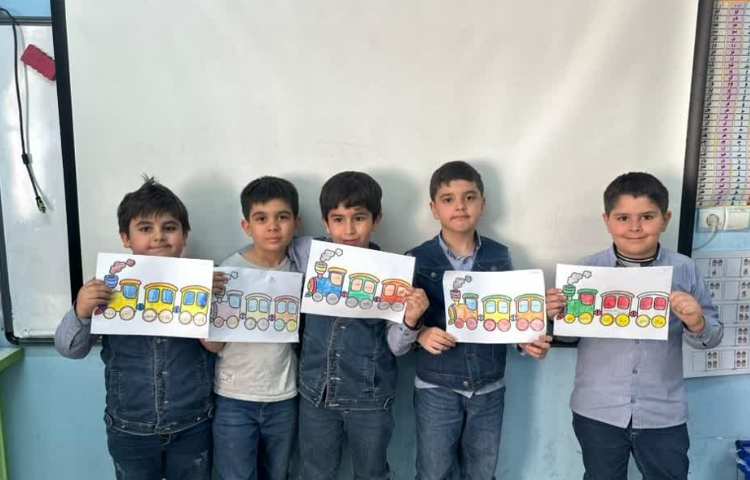 حدس کلمه ط در قطار