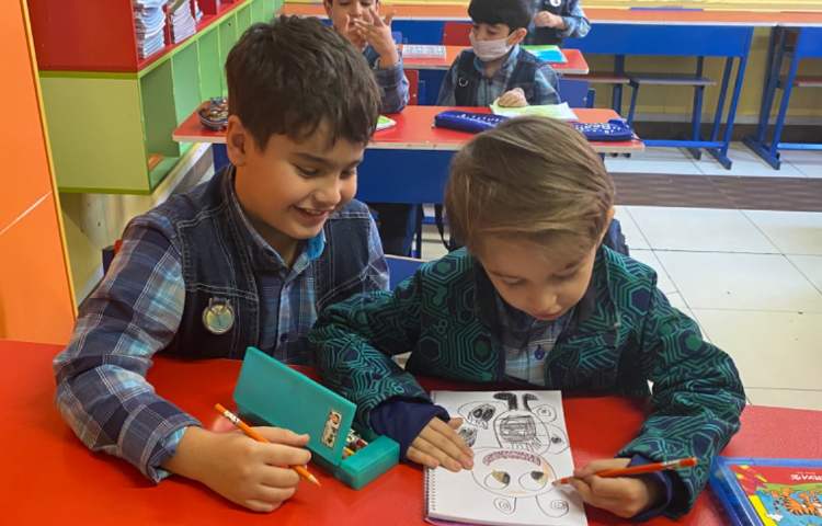 :حرف ا غیر اول با کشیدن نقاشی پروانه، کلاس انگور 1