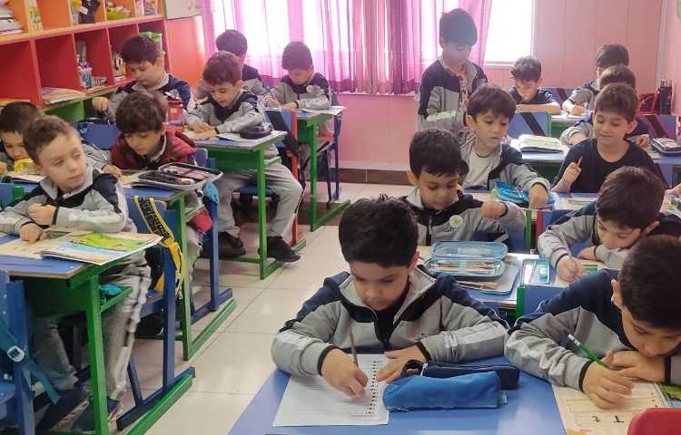 حرف phonics (letterTt)