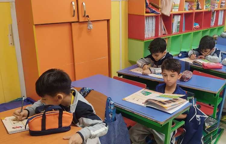 حرف phonics (letterTt)