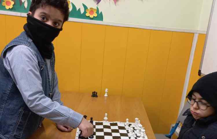 حرکت های مفید برای بالا بردن سطح مهره های سفید جهت کسب امتیاز بیشتر در بازی 6