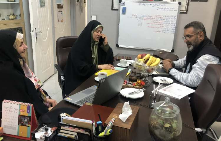 حضور بازرسین آموزش و پرورش منطقه 13 1