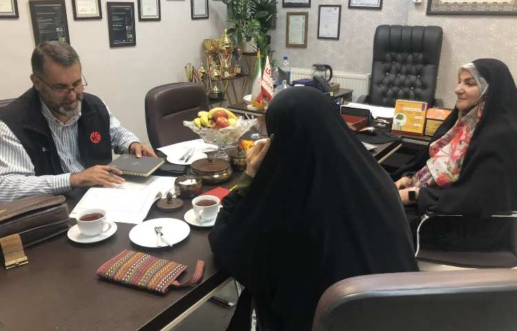 حضور بازرسین آموزش و پرورش منطقه 13