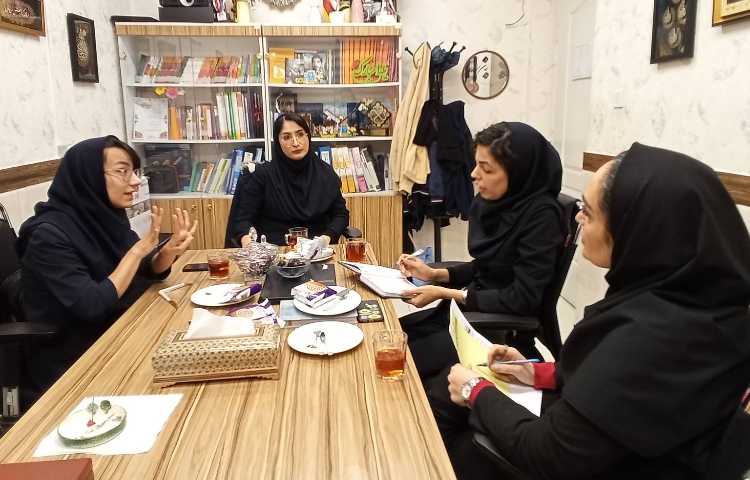 حضور بازرسین دپارتمان زبان انگلیسی 2