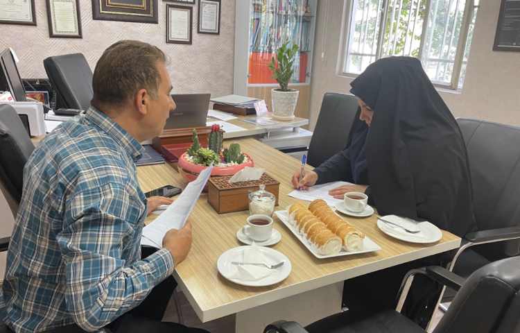 حضور بازرسین محترم آموزش و پرورش و بررسی فعالیت های آموزشی، پرورشی و بهداشتی 2