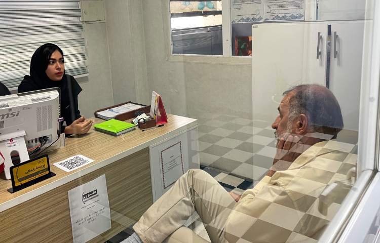 حضور بازرسین محترم موسسه علوی و بازدید از فعالیت‌های آموزشی ،پرورشی و انضباطی و اداری 6