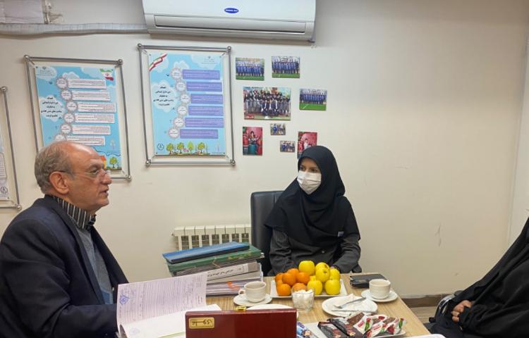 :حضور بازرس اداره آموزش و پرورش 1