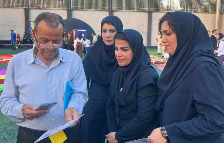 حضور بازرس محترم واحد ارزیابی عملکرد موسسه در جشن اختتامیه تابستان 4