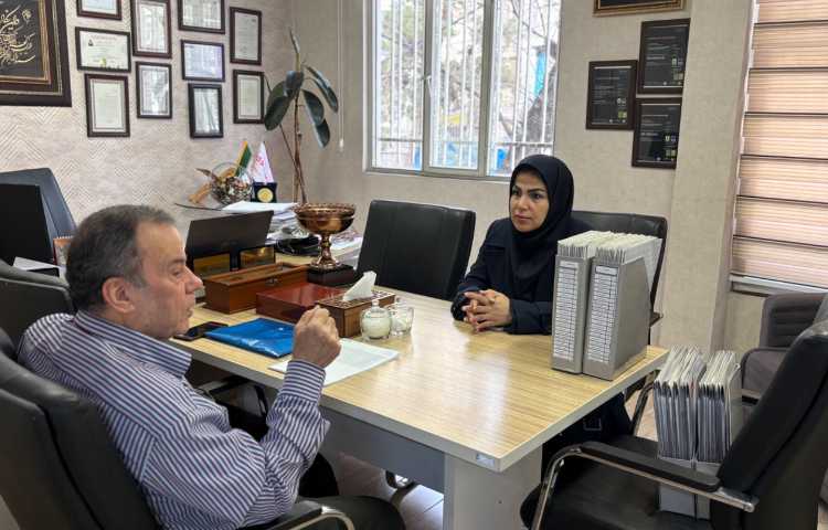 حضور بازرس محترم واحد ارزیابی عملکرد موسسه 2