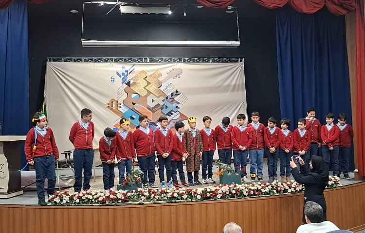 حضور دانش آموزان در مسابقات فرهنگی و هنری منطقه 7