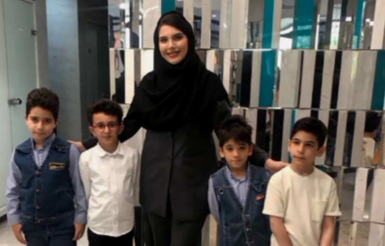 حضور دانش آموزان منتخب دبستان جنت آباد در جشنواره سواد مالی 2