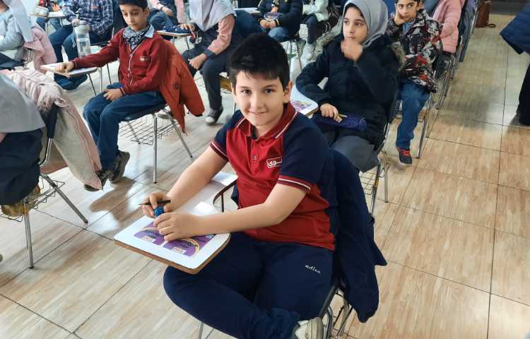 حضور دانش آموزان منتخب در مسابقات منطقه و بین شعب علوی 1