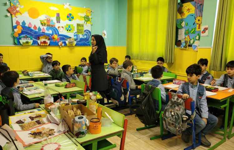 حضور شهرداری جهت آموزش تفکیک زباله 6