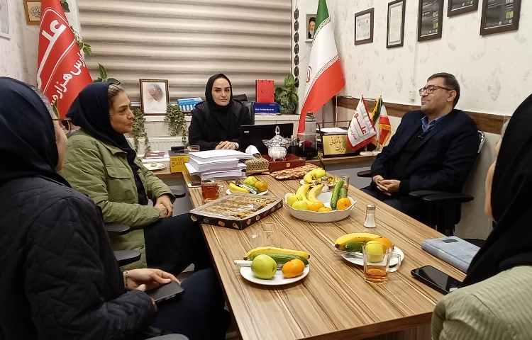 حضور مدیریت اجرایی مجموعه علوی به همراه کادر اجرایی دفتر مرکزی و همکاران برای عرض تسلیت به مدیریت