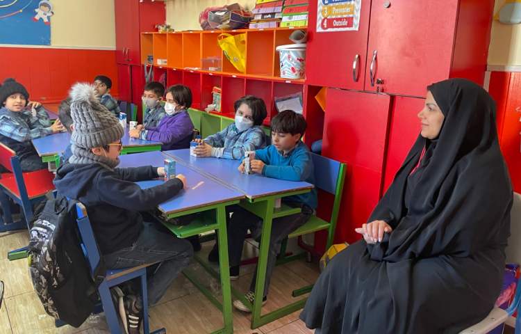 :حضور مدیر، معاون آموزشی و سوپروایز زبان در کلاس های پروژه محور 2