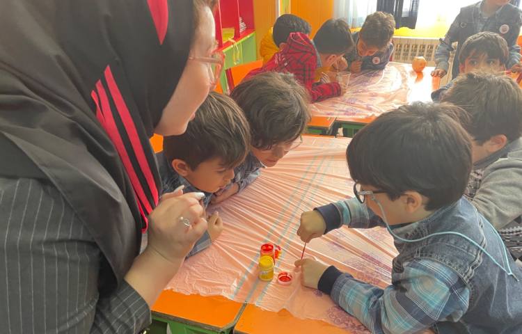 :حضور مدیر، معاون آموزشی و سوپروایز زبان در کلاس های پروژه محور 5