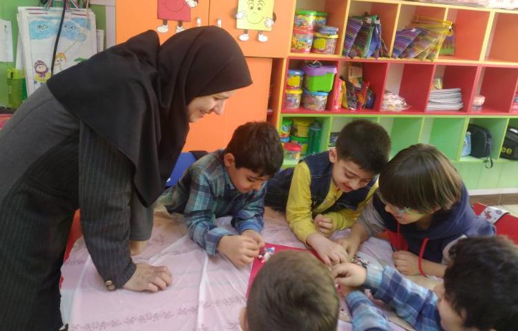 :حضور مدیر، معاون آموزشی و سوپروایز زبان در کلاس های پروژه محور 7