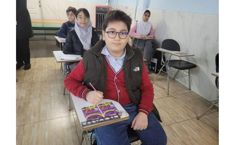 حضور منتخبین مسابقات آقای ریاضی از مدرسه سردار جنگل در مرحله بین شعب علوی 2