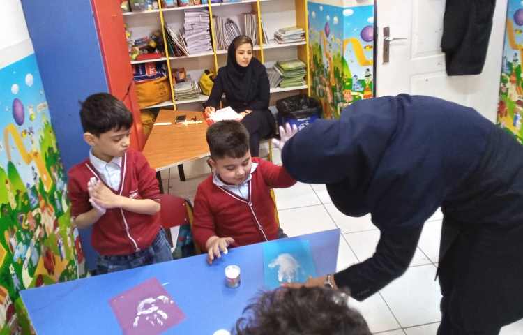 حضور ناظر کیفی از دفتر مرکزی و بازدید از کلاسها 22