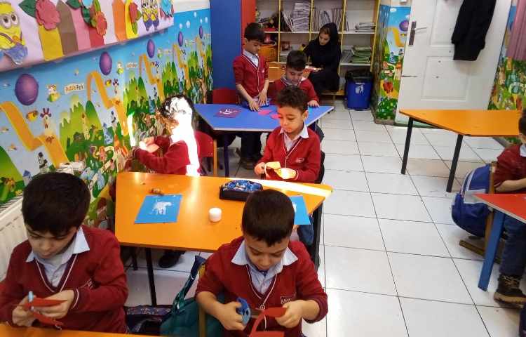 حضور ناظر کیفی از دفتر مرکزی و بازدید از کلاسها 27