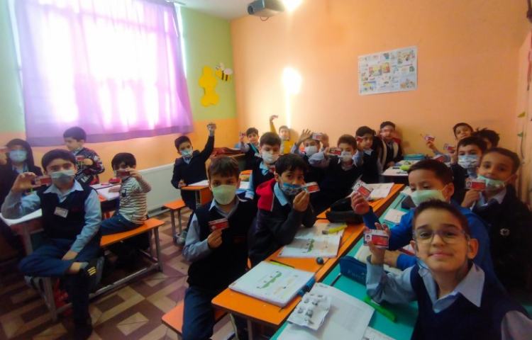 حضور و غیاب الکترونیکی دانش آموزان 3