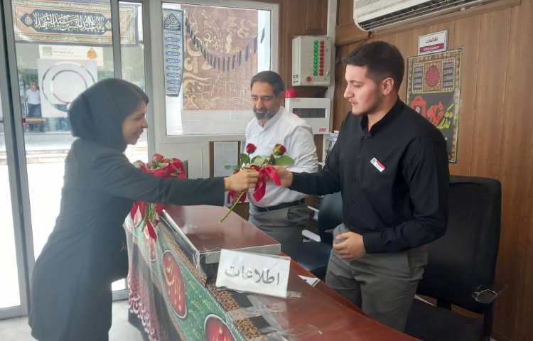 حضور پرسنل در مرکز اهدای خون وصال 10