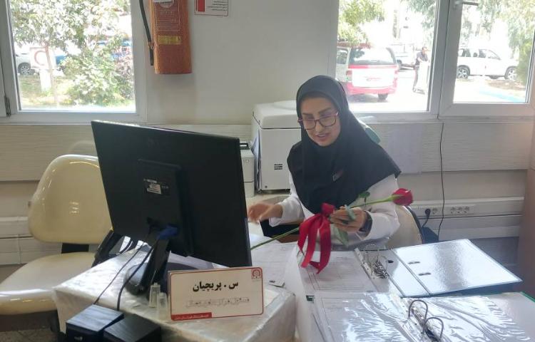 حضور پرسنل در مرکز اهدای خون وصال 7