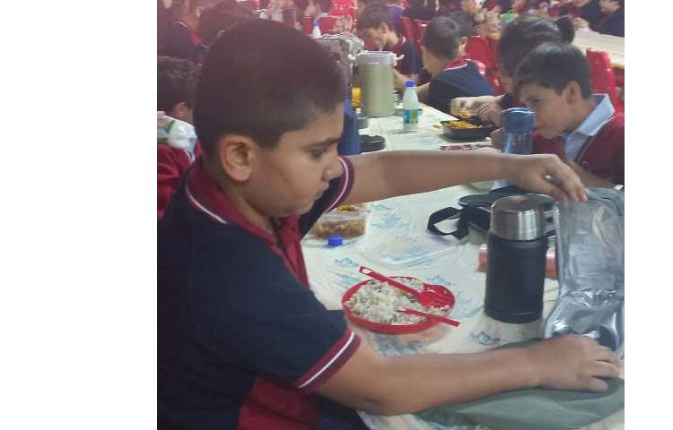 حضور پر از شوق دانش آموزان پایه چهارم2 3